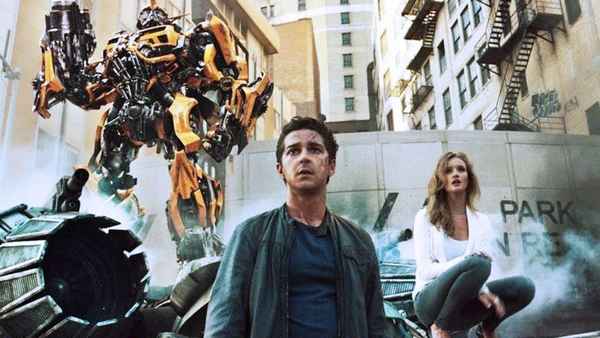 Рецензия к фильму "Tрaнcформеры 3: Темная сторона Луны" (2011). Проржавевший металл