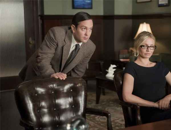 Рецензия к фильму "Очень плохая училка" (2011). Удар ниже пояса... во всех отношениях