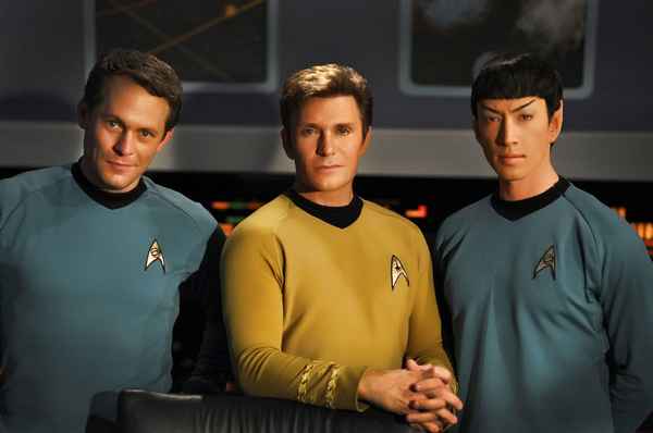 Стартрек: все части по порядку (сериалы и фильмы Звездный путь)