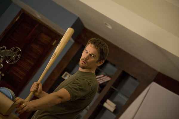 Рецензия к фильму "Синистер" (2012). Порисуем?