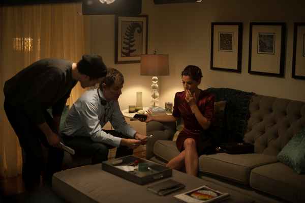 Рецензия к фильму "С 5 до 7. Время любовников" (2014). Рецензия на фильм