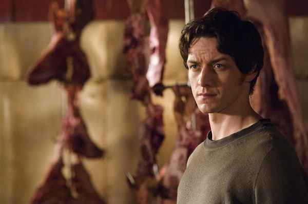 Рецензия к фильму "Особо опасен" (2008). Дороги, которые мы выбираем.