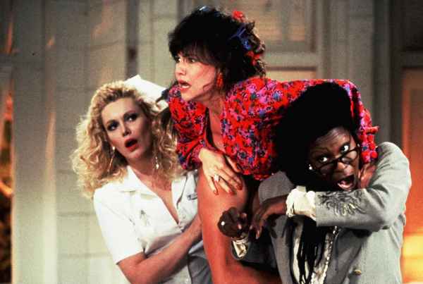 Фильмы 90-х годов: зарубежные комедии