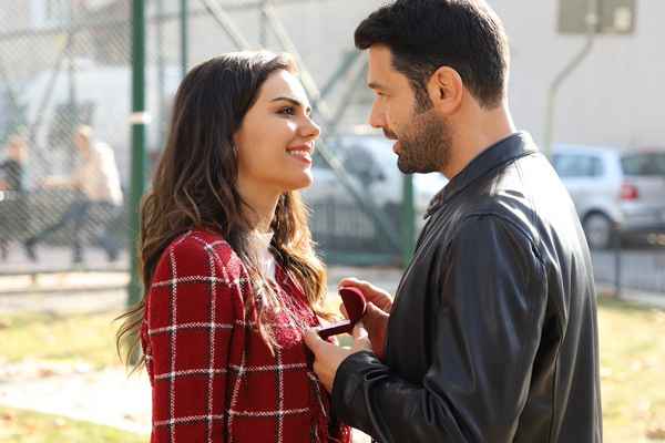 Турецкий сериал "Али и Севда": актеры и роли, сюжет, сколько серий