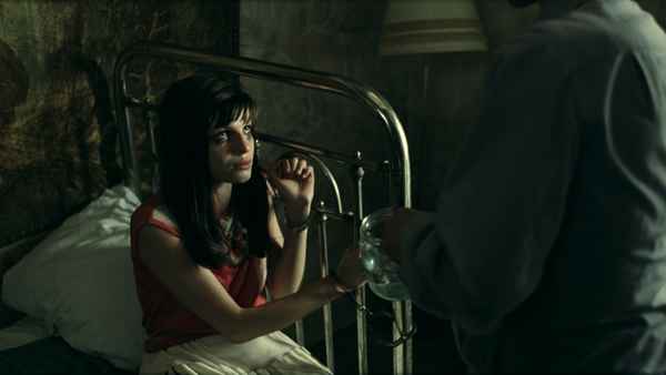 Рецензия к фильму "Груз 200" (2007). 