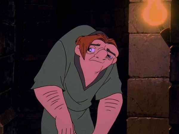 Рецензия к мультфильму "Горбун из Нотр Дама" (1996). Любовь и одержимость