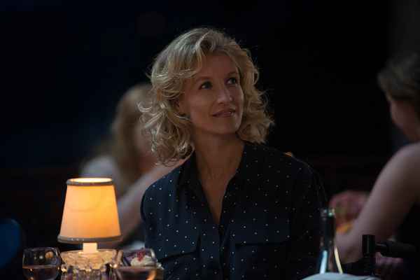 Рецензия к фильму "Попробуй подкати" (2018). «Любовь нечаянно нагрянет, когда её совсем не ждёшь…»