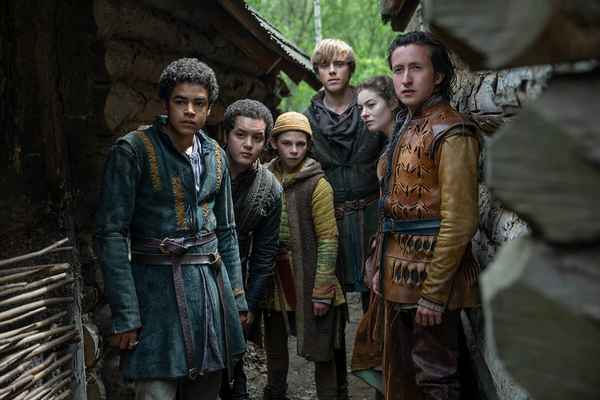 Новые зарубежные лучшие сериалы фэнтези 2019 (уже вышедшие)