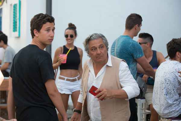 Французские комедии 2019: новинки (список лучших)