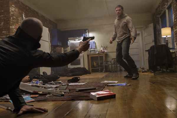 Рецензия к фильму "Веном" (2018). История одной заразы