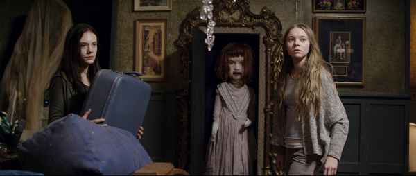 Фильм "История призpaков": обзор, содержание, сюжет