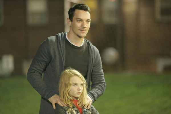 Рецензия к фильму "Убежище" (2010). 