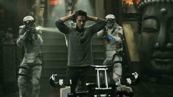 Рецензия к фильму "Вспомнить все" (2012). Один из наших миров