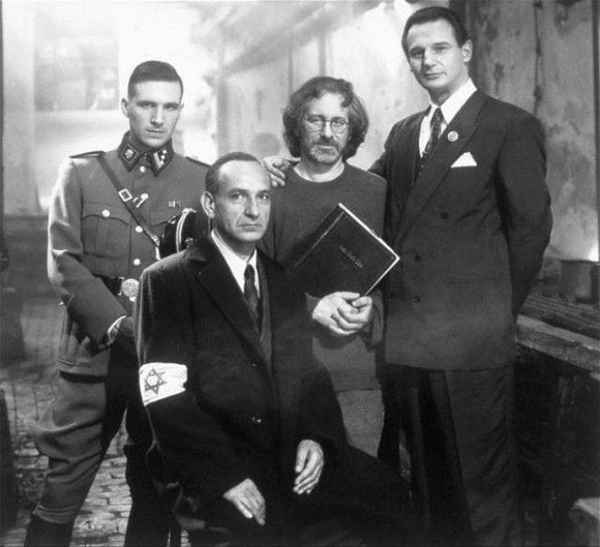 Рецензия к фильму "Список Шиндлера" (1993). Хрустальный нож