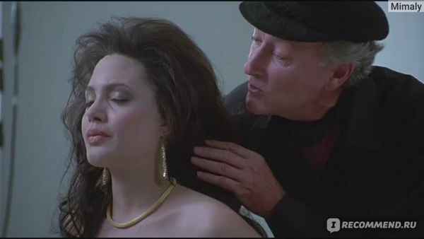 Рецензия к фильму "Джиа" (1998). Слишком красива,чтобы умереть.Слишком неистова,чтобы жить...