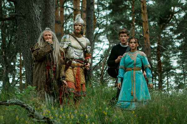 Уже вышедшие новинки русских комедий (кино 2017): список лучших фильмов и сериалов