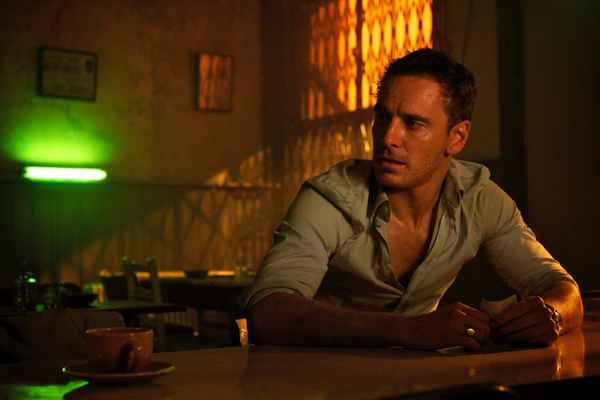 Рецензия к фильму "Советник" (2013). История об охотнике и его жертвах