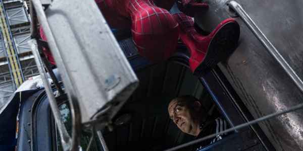 Рецензия к фильму "Новый Человек-паук: Высокое напряжение" (2014). Все грехи Марка Уэбба